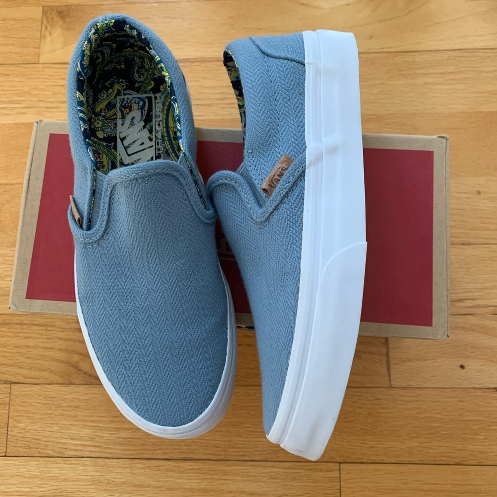 Vans classic slip on
